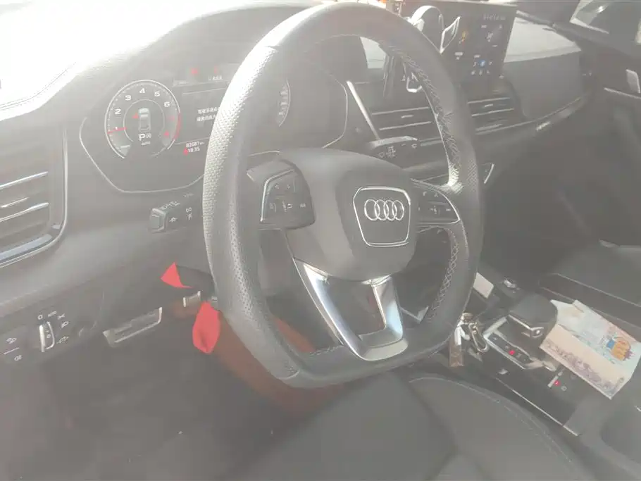 Audi Q5L 2024 Model 45 TFSI Luxury Dynamic фото 12