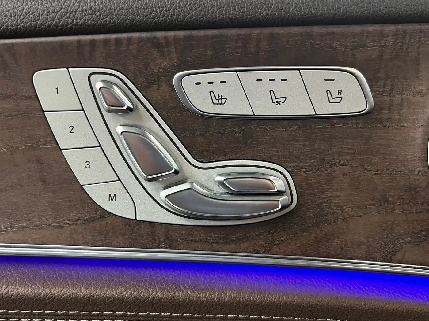 Mercedes-Benz E-Class 2020 Facelift E 300 L Exclusive фото 22