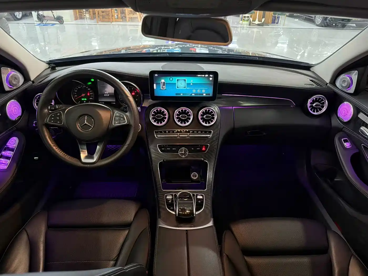 Mercedes-Benz C-Class 2017 Facelift C 200 L Sport Edition фото 6