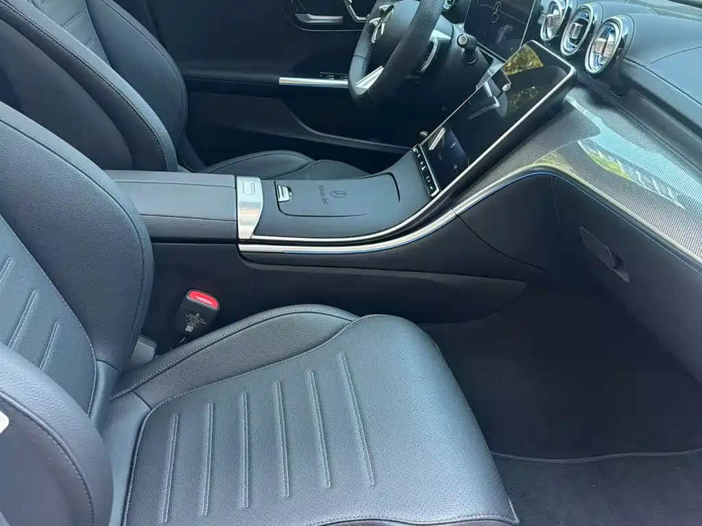 Mercedes-Benz C-Class 2024 Facelift III C 260 L Sport фото 7