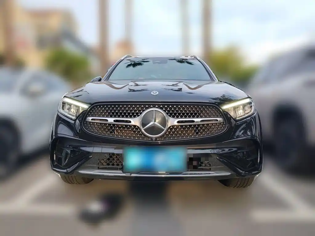 Фото 3 - Mercedes-Benz GLC