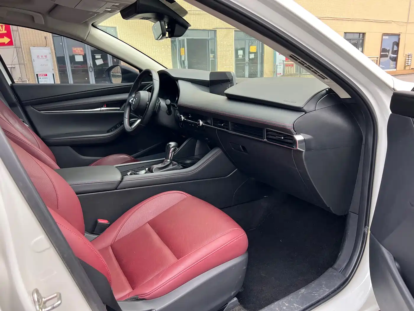 Mazda Mazda 3 2024 2023 2.0L Automatic Premium Edition