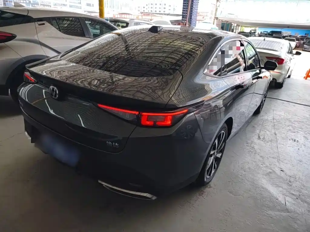 Changan Yida 2023 2023 Blue Whale NE 1.5T GDI DCT Pilot
