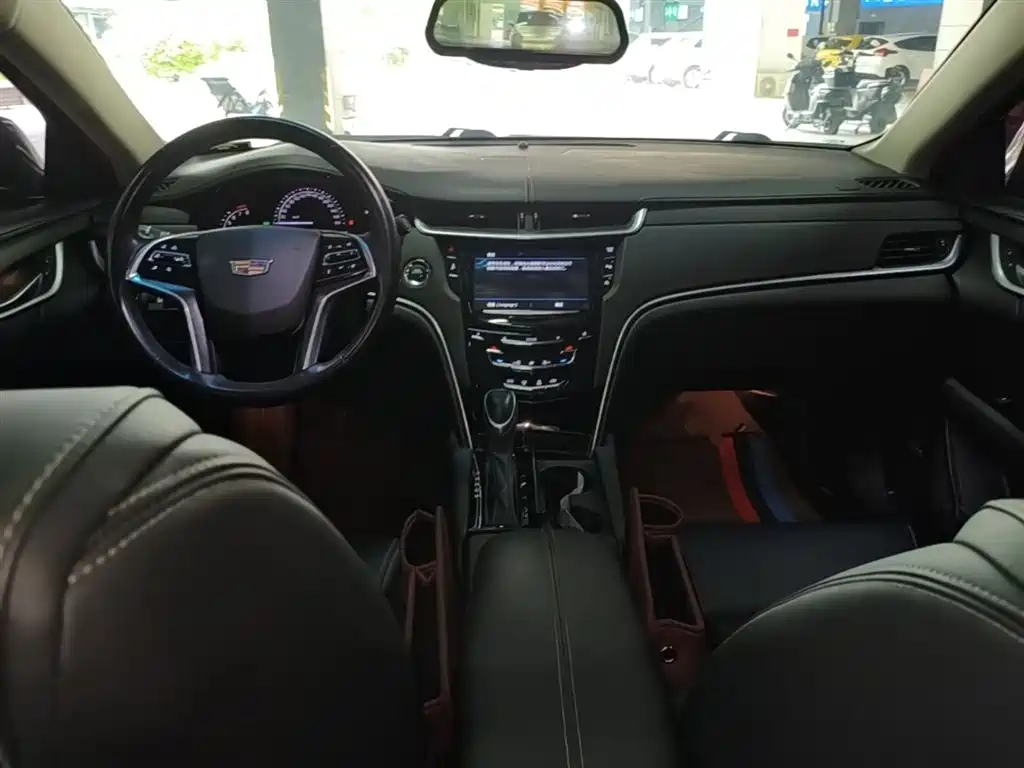 Cadillac XTS 2018 28T Technology фото 10