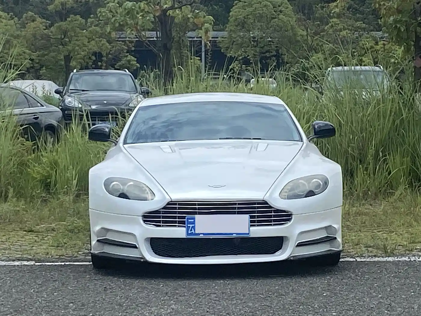 Aston Martin V8 Vantage 2014 2011 4.7L Sportshift Coupe