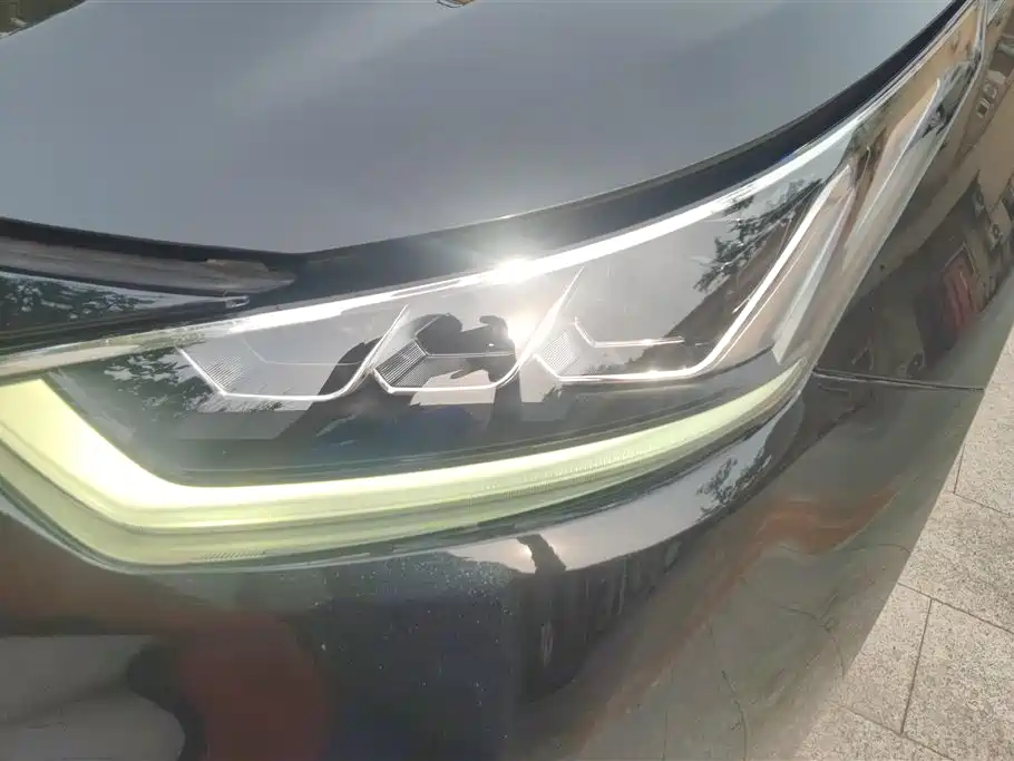 Toyota Crown Kluger 2021 2.5L HEV 4WD Premium фото 5