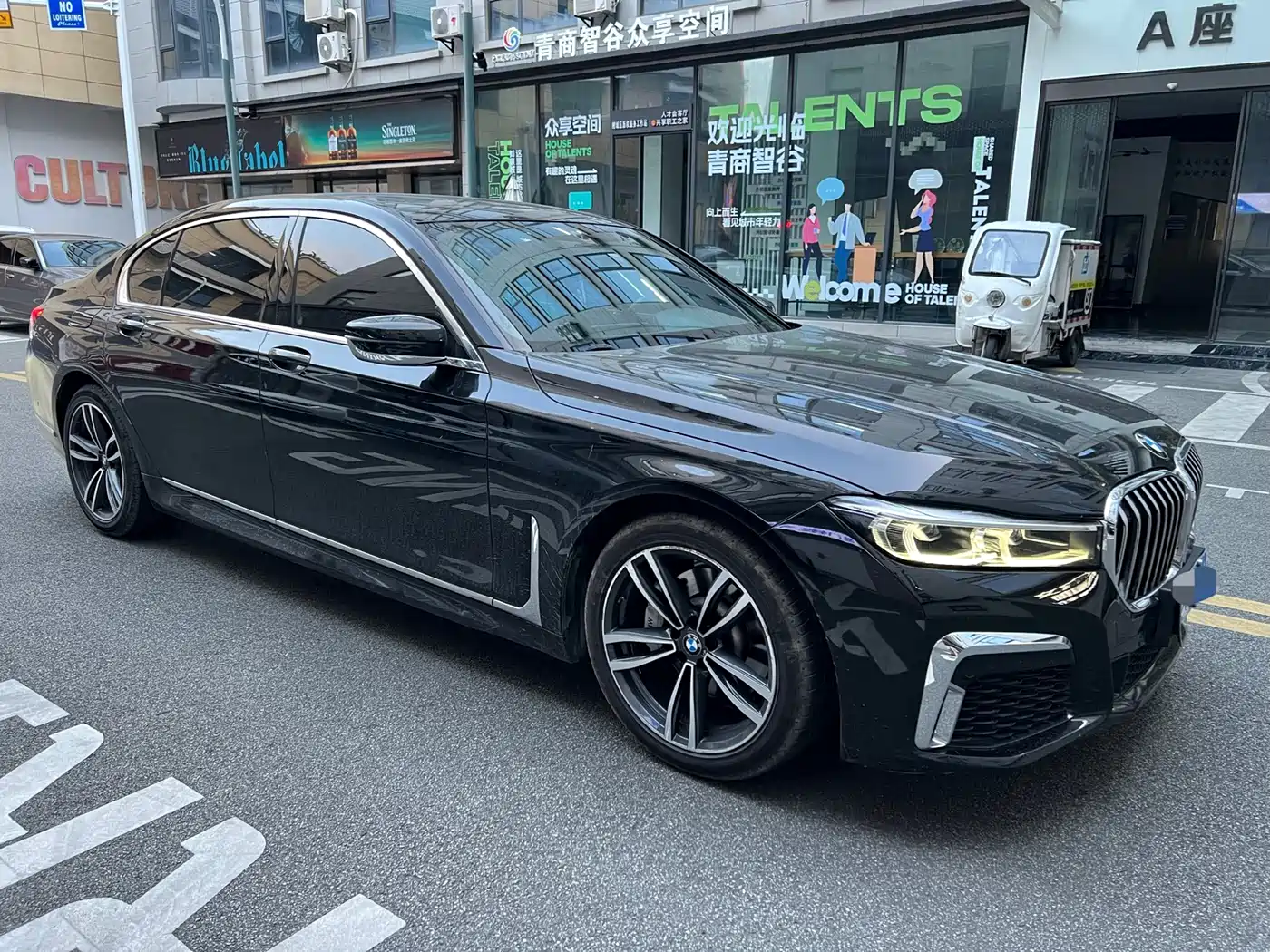 BMW 7 Series 2019 Facelift 730Li M Sport Package фото 3