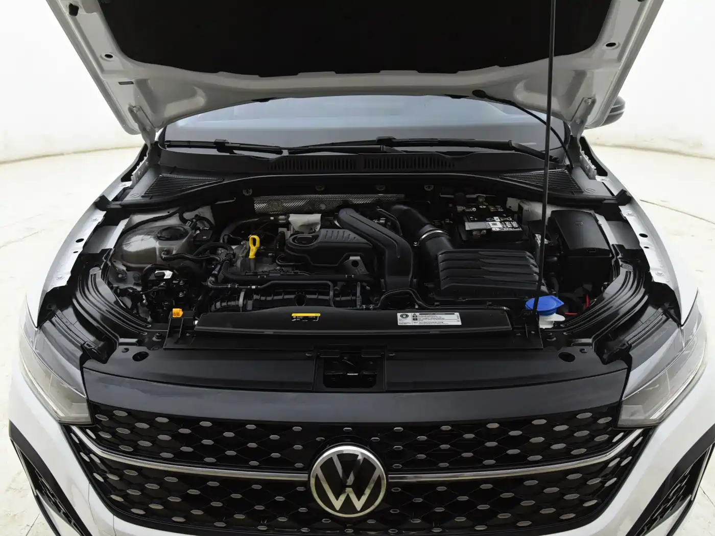 Volkswagen Lavida 2024 Model 300TSI DSG Starlight Leading Edition фото 12