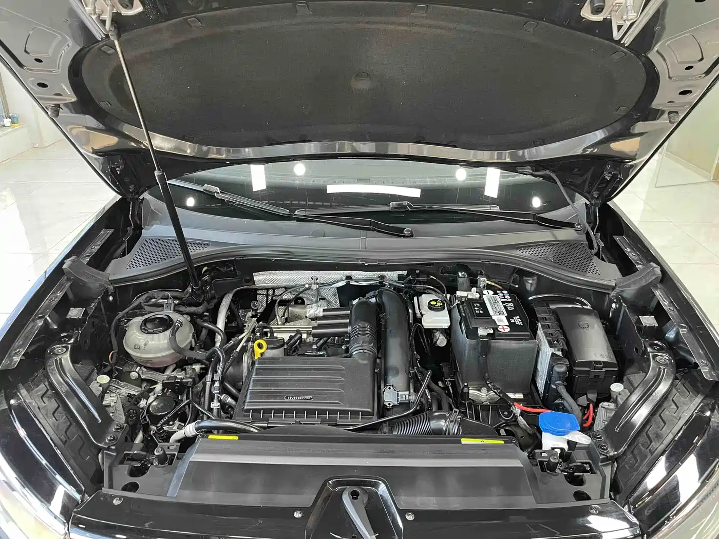Volkswagen Tayron 2023 280TSI 2WD Luxury Plus Advanced Edition фото 19