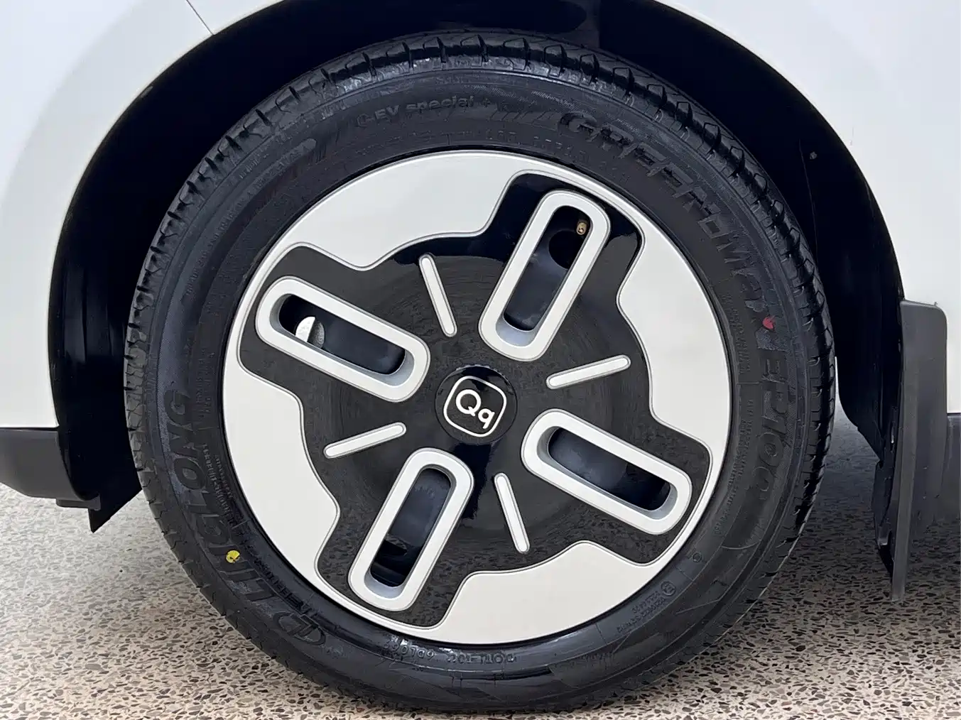 QQ New Energy Duomi 2026 2025 405km Comfort Edition