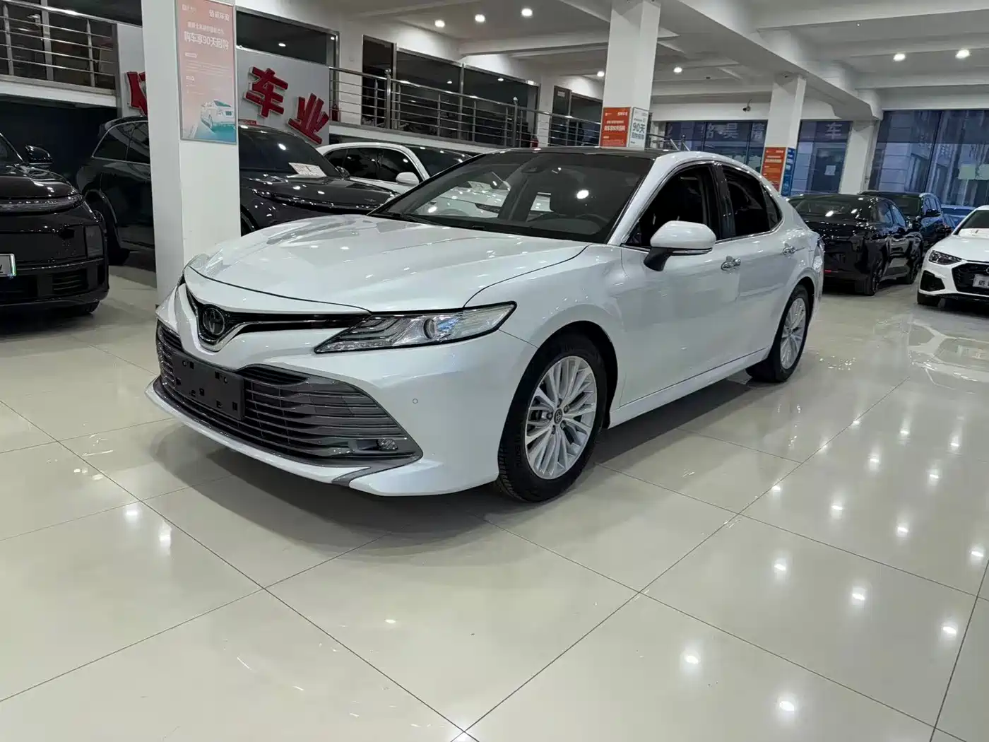 Toyota Camry 2019 2.5G Luxury (China V)