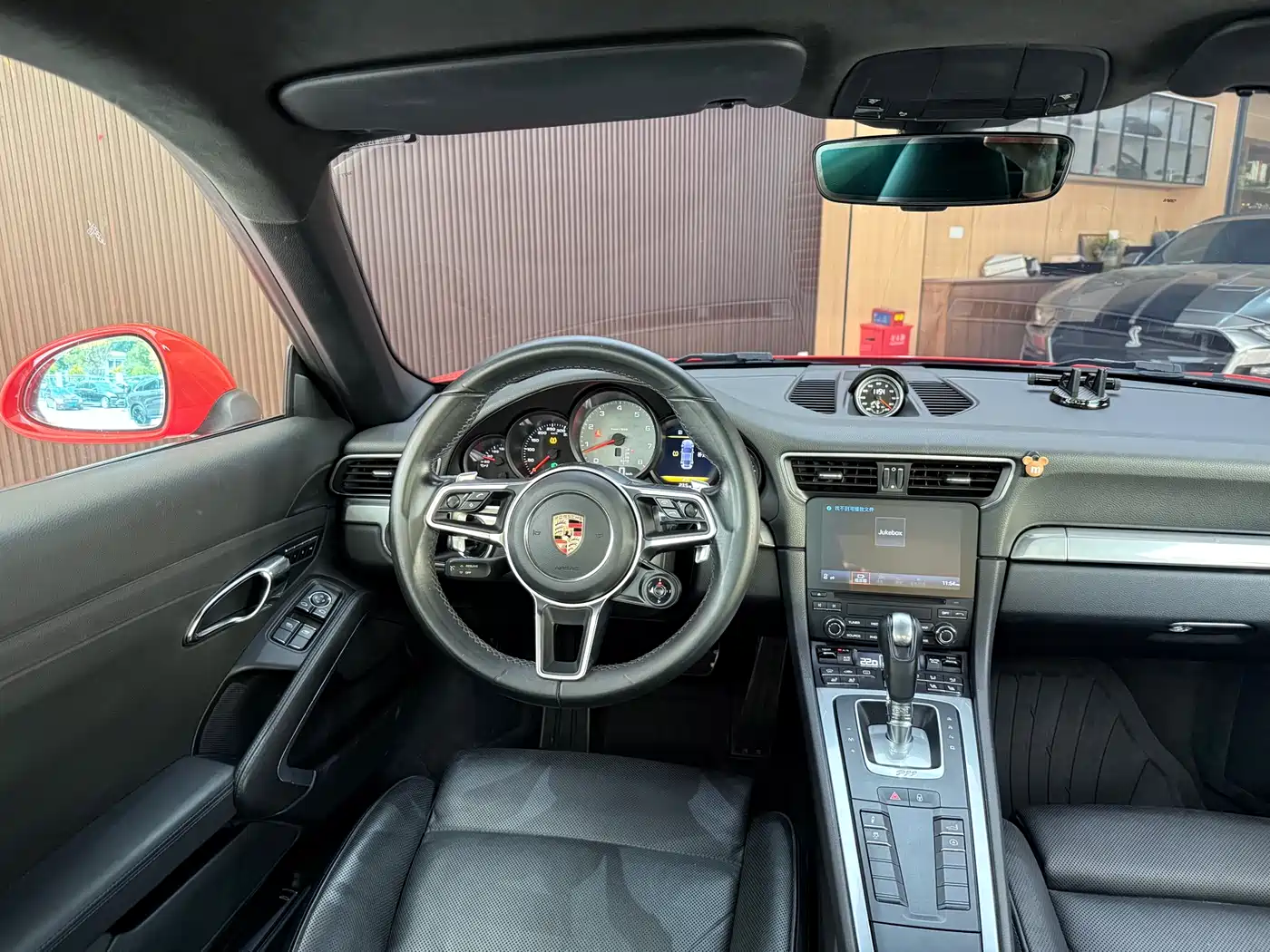 Porsche 911 2016 Carrera 4S 3.0T фото 20