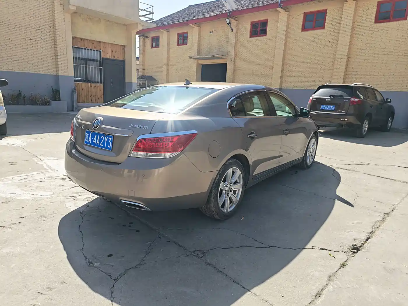 Buick LaCrosse 2011 2011 2.4L SIDI Luxury Edition
