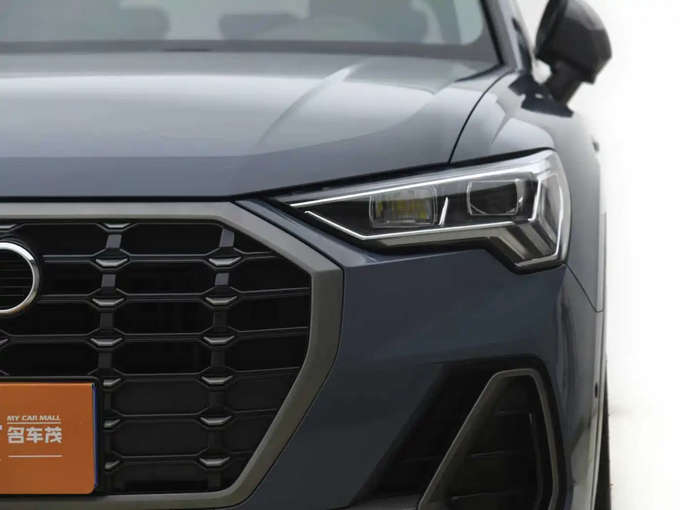 Фото 2 - Audi Q3