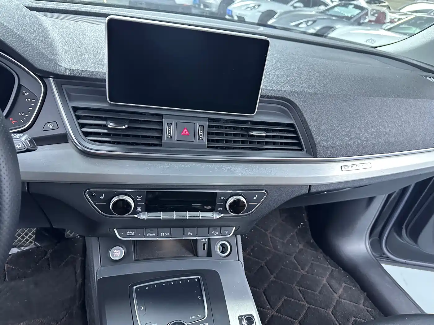 Audi Q5L 2020 40 TFSI Prestige Fashion фото 9