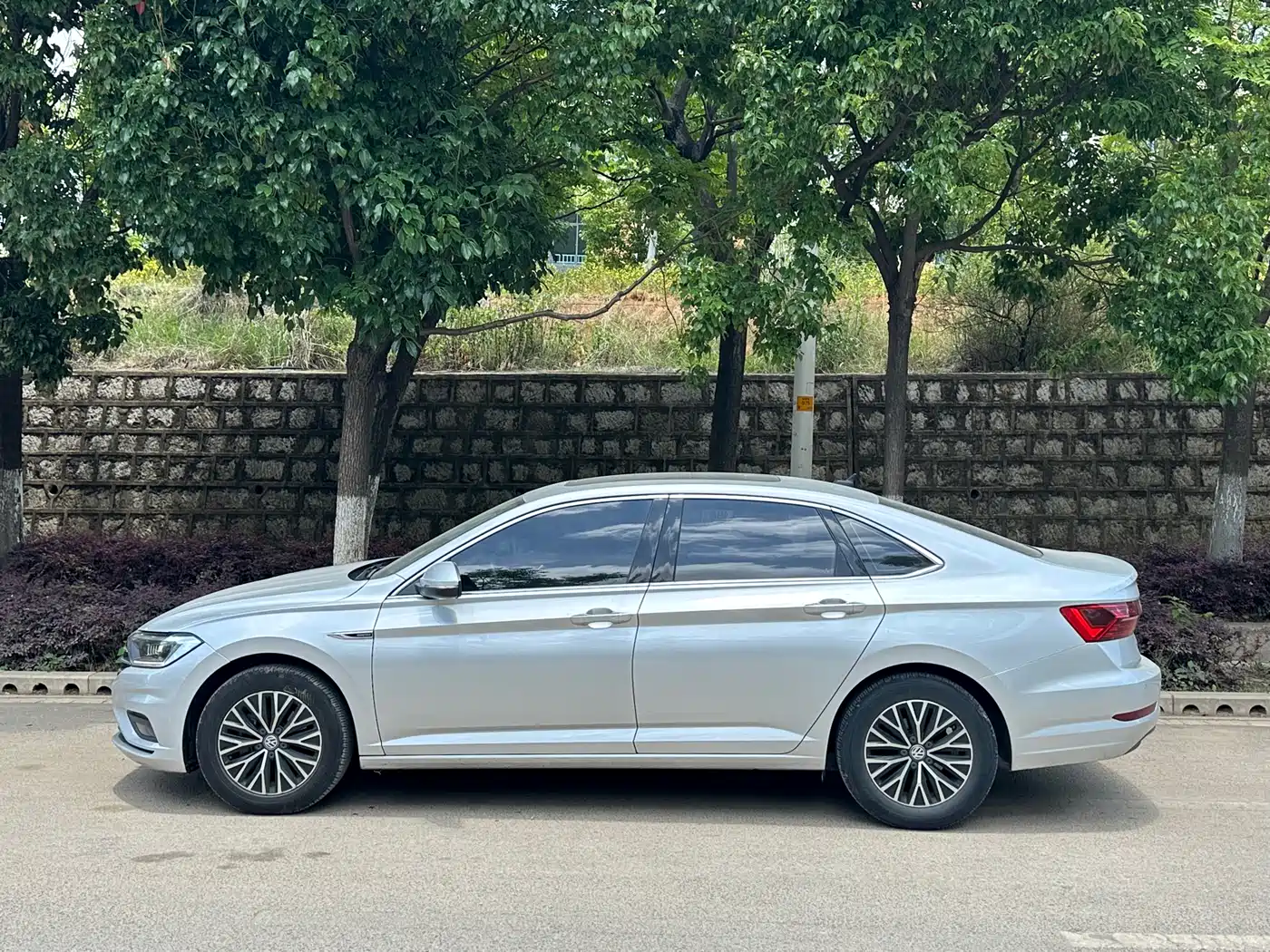Volkswagen Sagitar 2021 280TSI DSG Comfort Smart Connect Edition фото 3