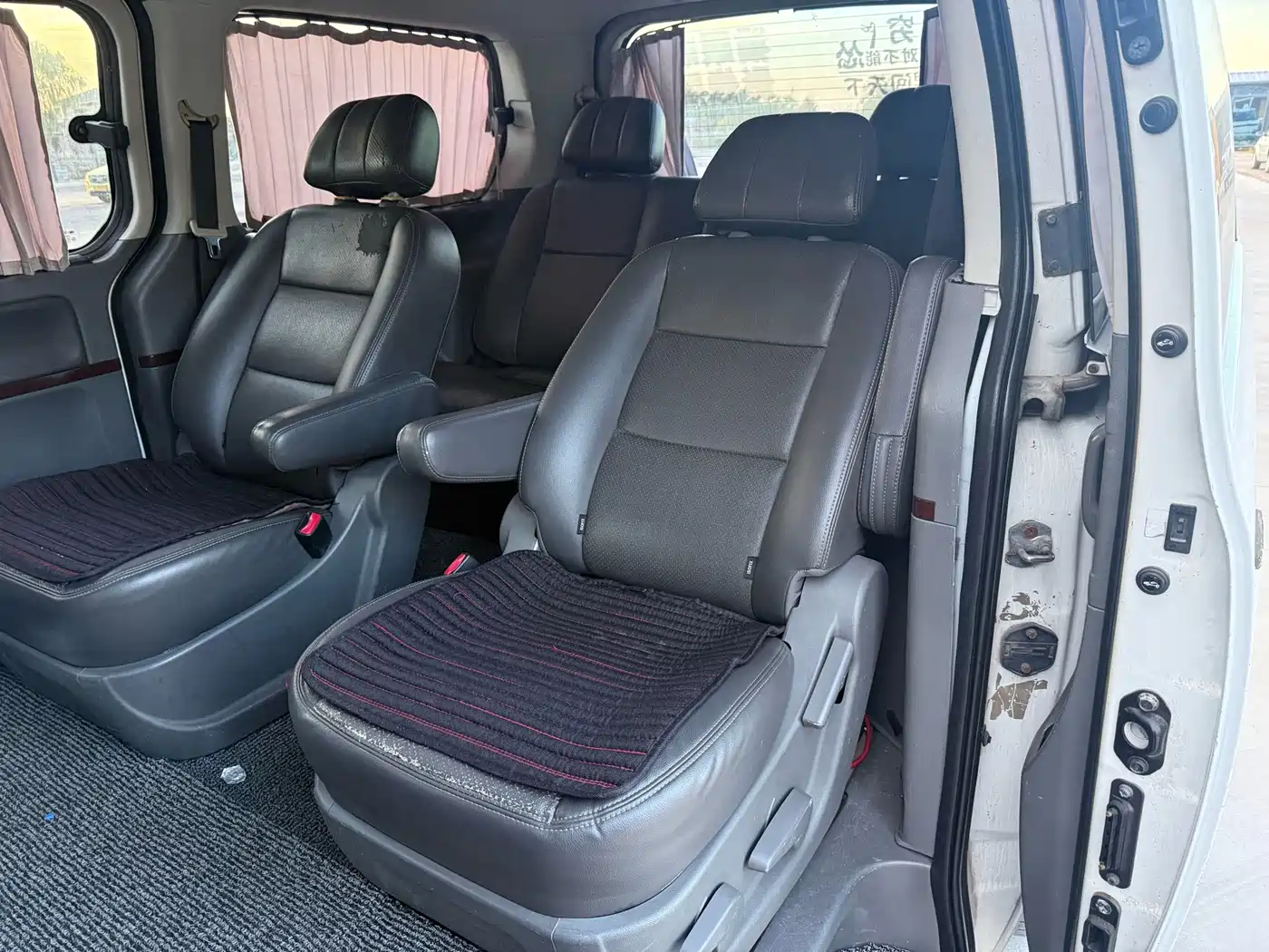 Dongfeng Fengxing Fengxing CM7 2014 2014 2.4L Manual Official Edition