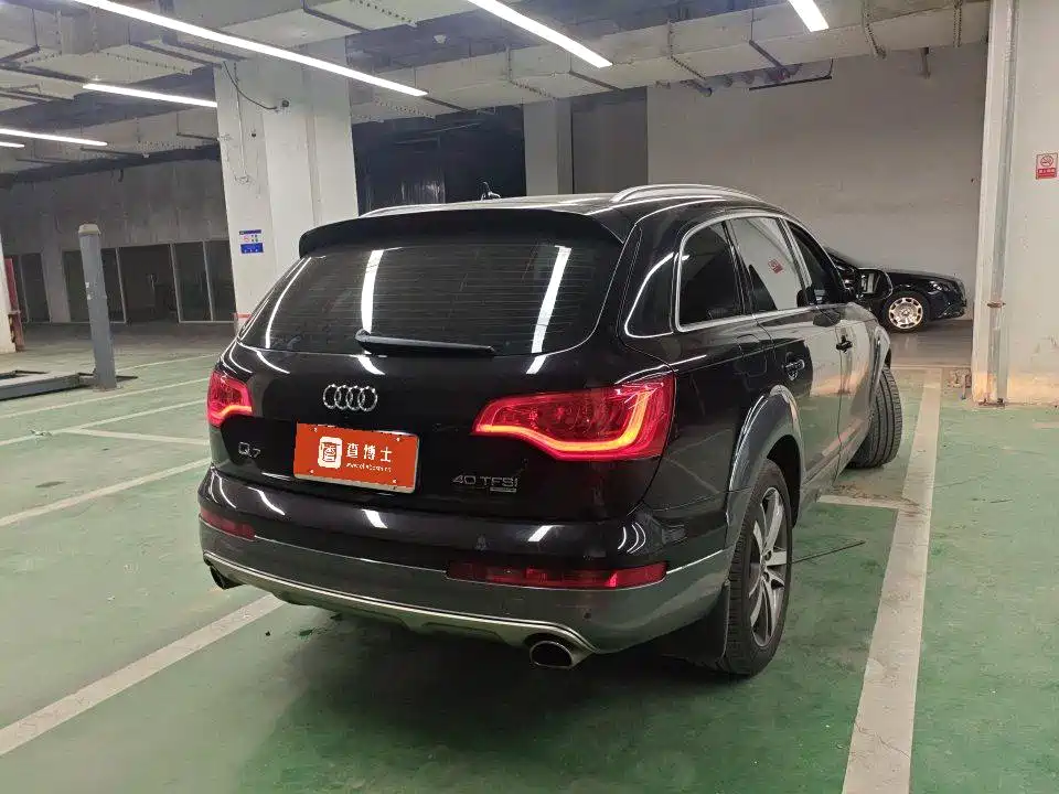 Audi Q7 2015 40 TFSI Classic Edition фото 2