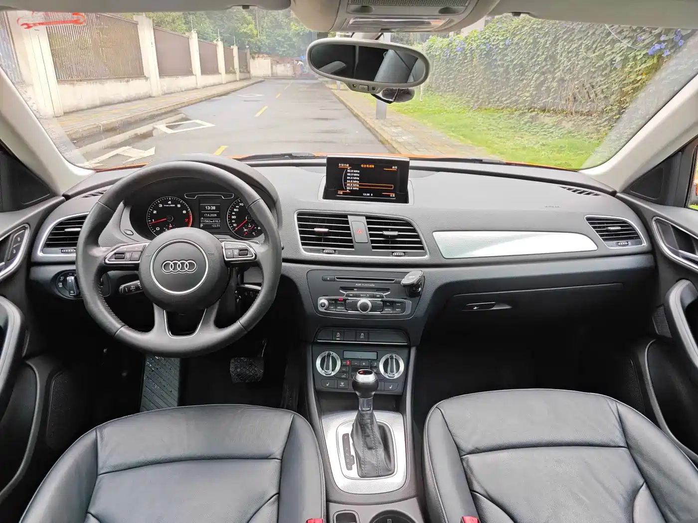 Фото 8 - Audi Q3