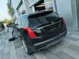 Photo 7 - Cadillac XT5
