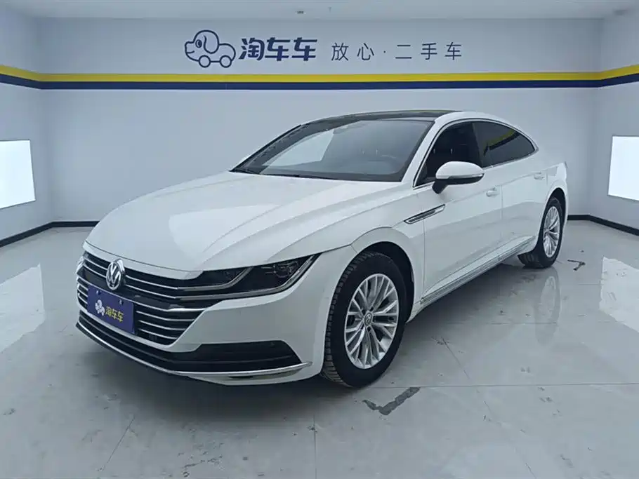 Volkswagen FAW-Volkswagen CC 2019 330TSI Charming Appearance (China V)