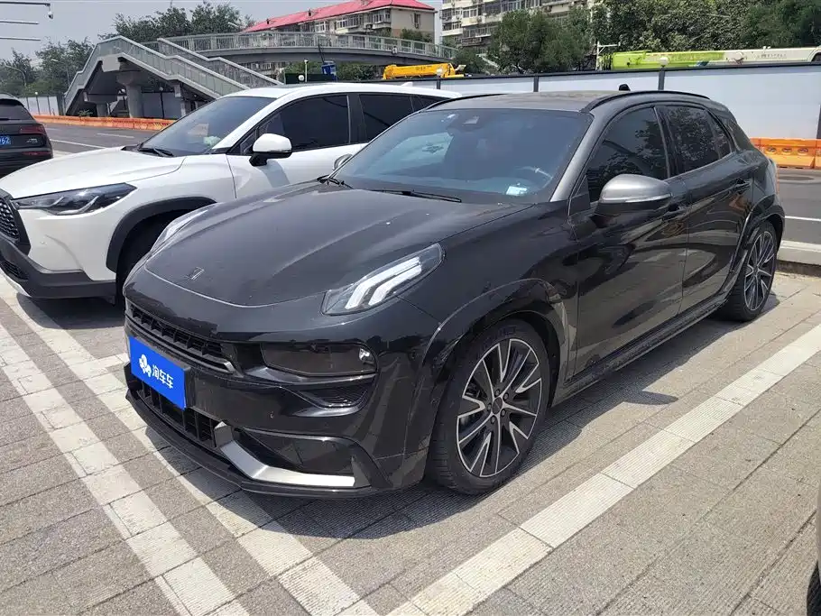 Lynk & Co 02 Hatchback 2021 2.0TD Halo