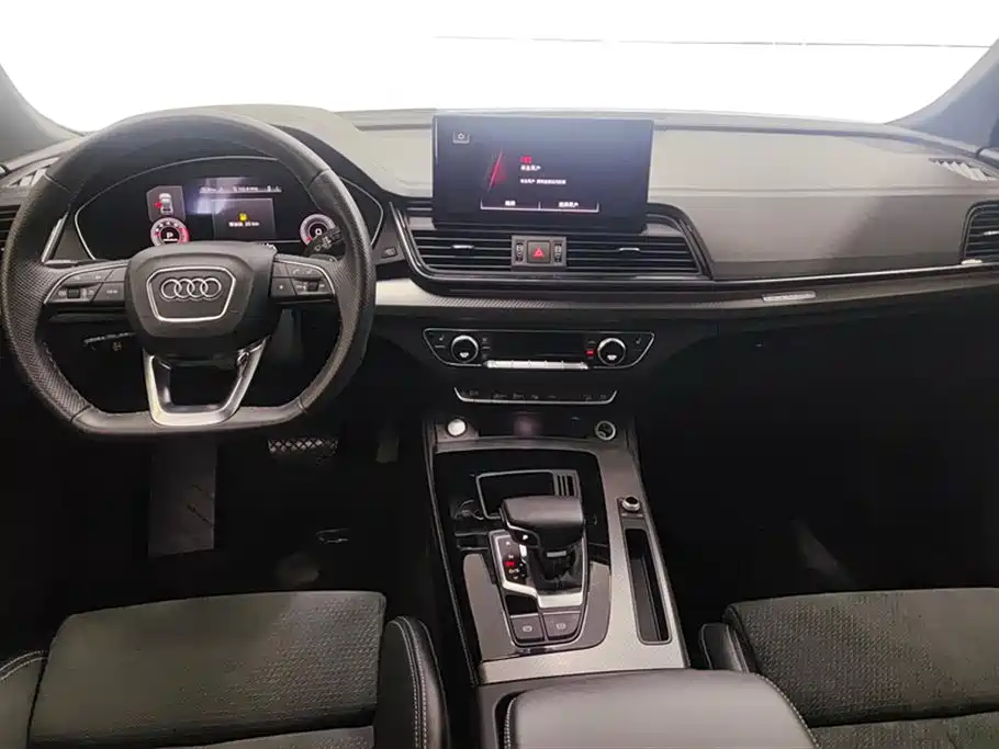 Audi Q5L Sportback 2022 2021 40 TFSI Luxury