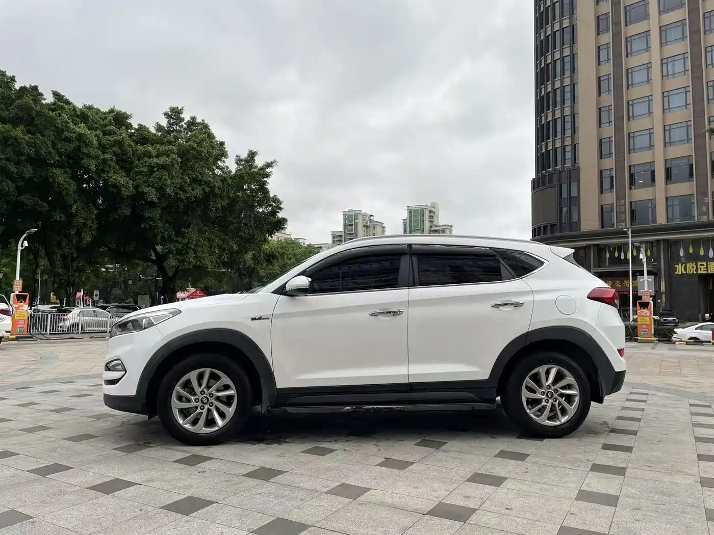 Hyundai Tucson 2015 1.6T Dual Clutch 2WD Smart фото 11