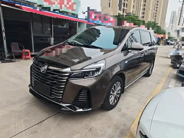 Buick GL8 2024