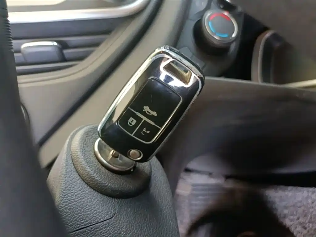Chevrolet Cavalier 2018 320 Auto Joy Edition фото 9