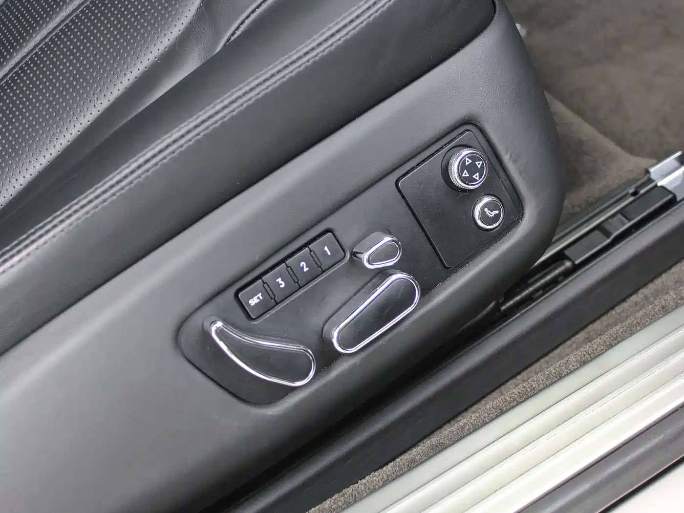 Bentley Continental 2013 2012 4.0T GT V8