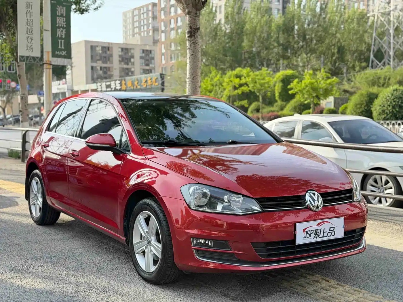 Volkswagen Golf 2015 1.6L Automatic Comfort фото 3