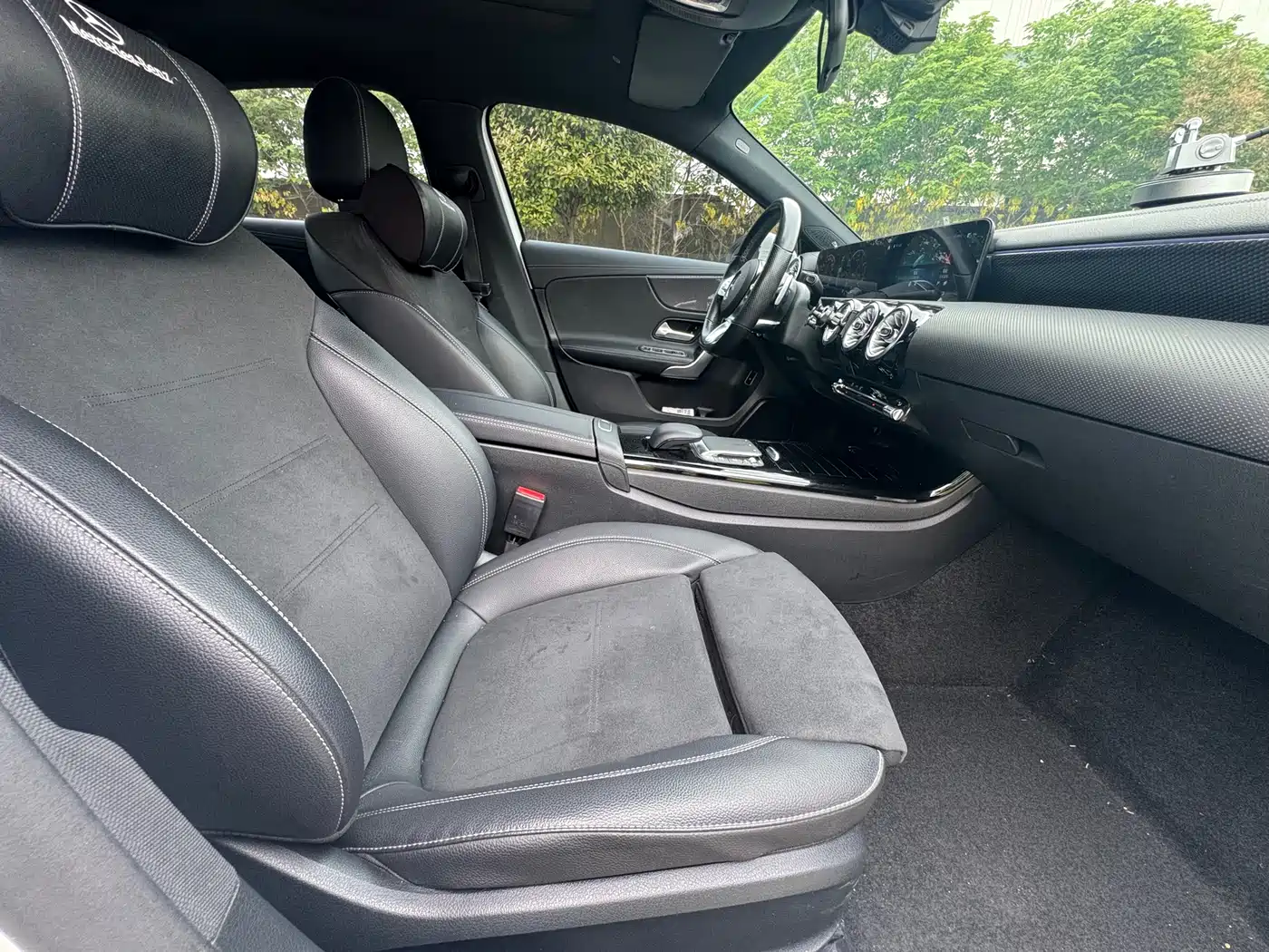 Mercedes-Benz A-Class 2022 A 200 L Sport Sedan Style фото 8