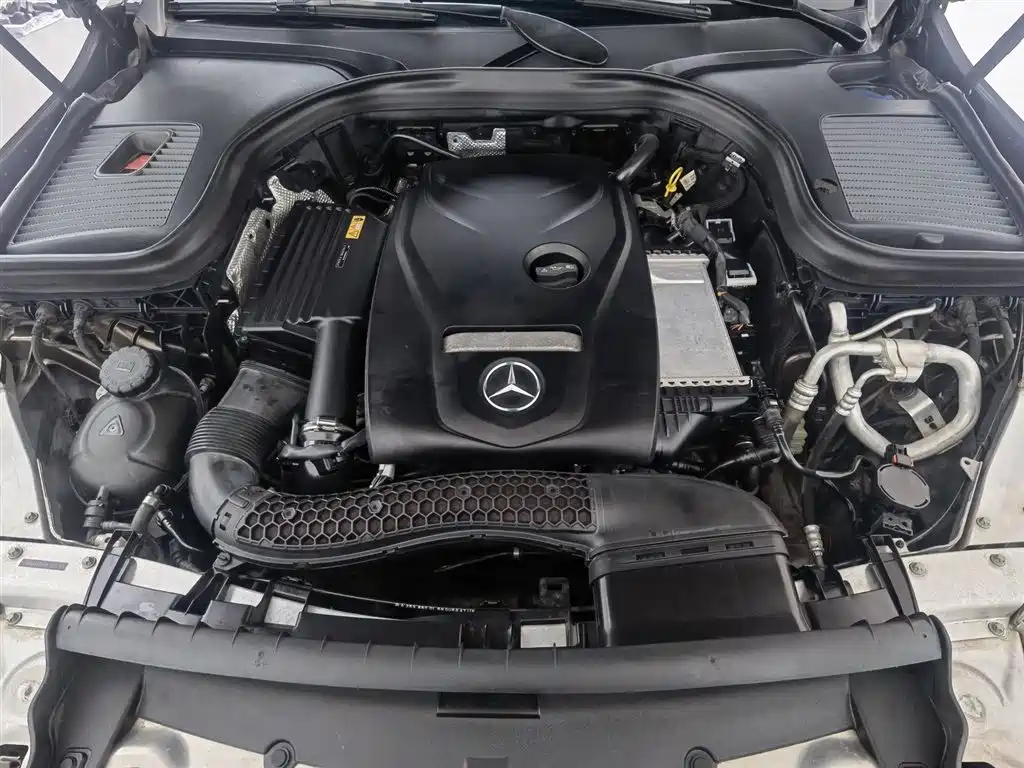 Mercedes-Benz GLC 2017 GLC 300 4MATIC Dynamic фото 6