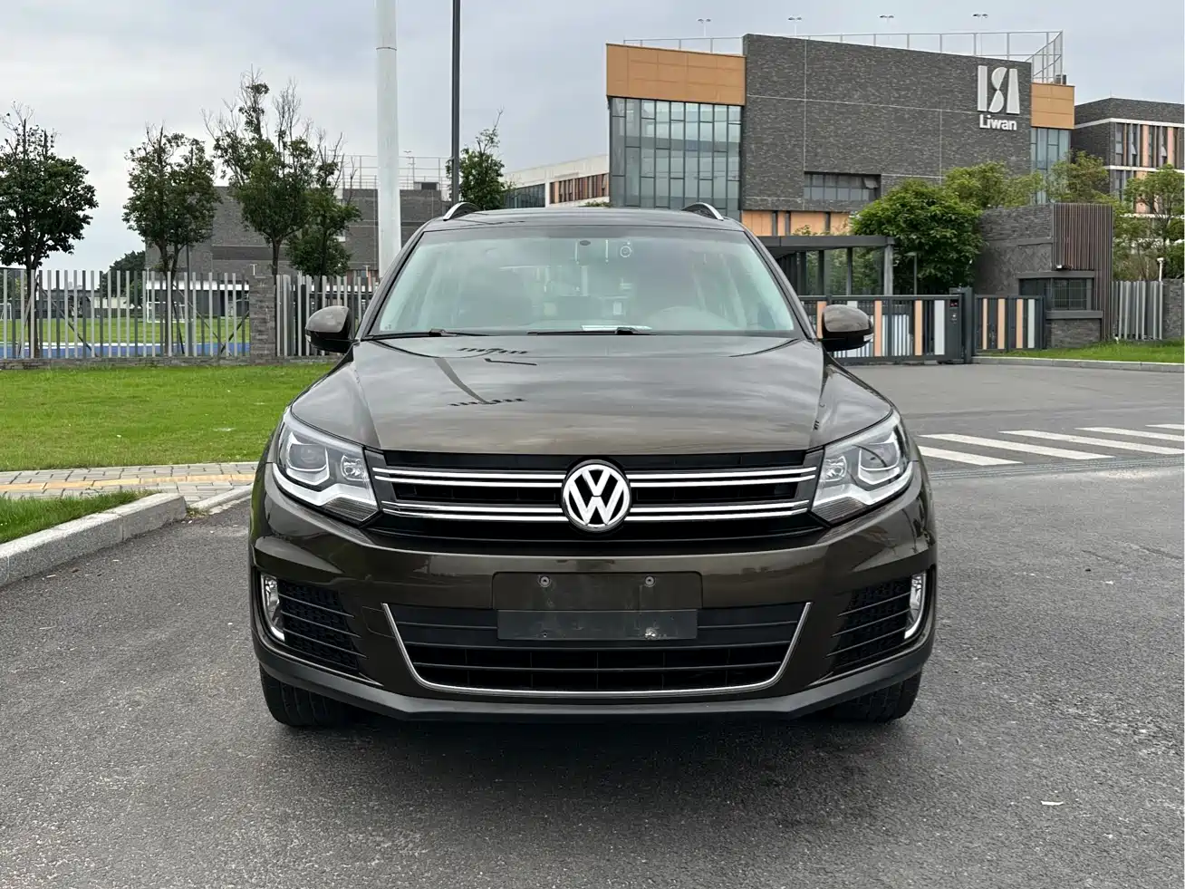 Volkswagen Tiguan 2013 1.8TSI Auto 2WD Comfort Edition фото 2