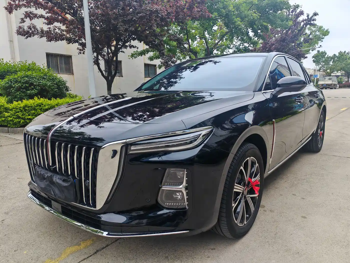 Hongqi H5 PHEV 2025 130 Super Hybrid Edition