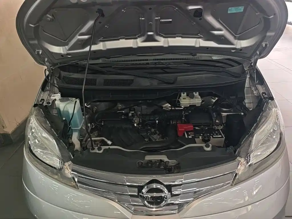 Nissan NV200 2018 2018 1.6L CVT Luxury Model