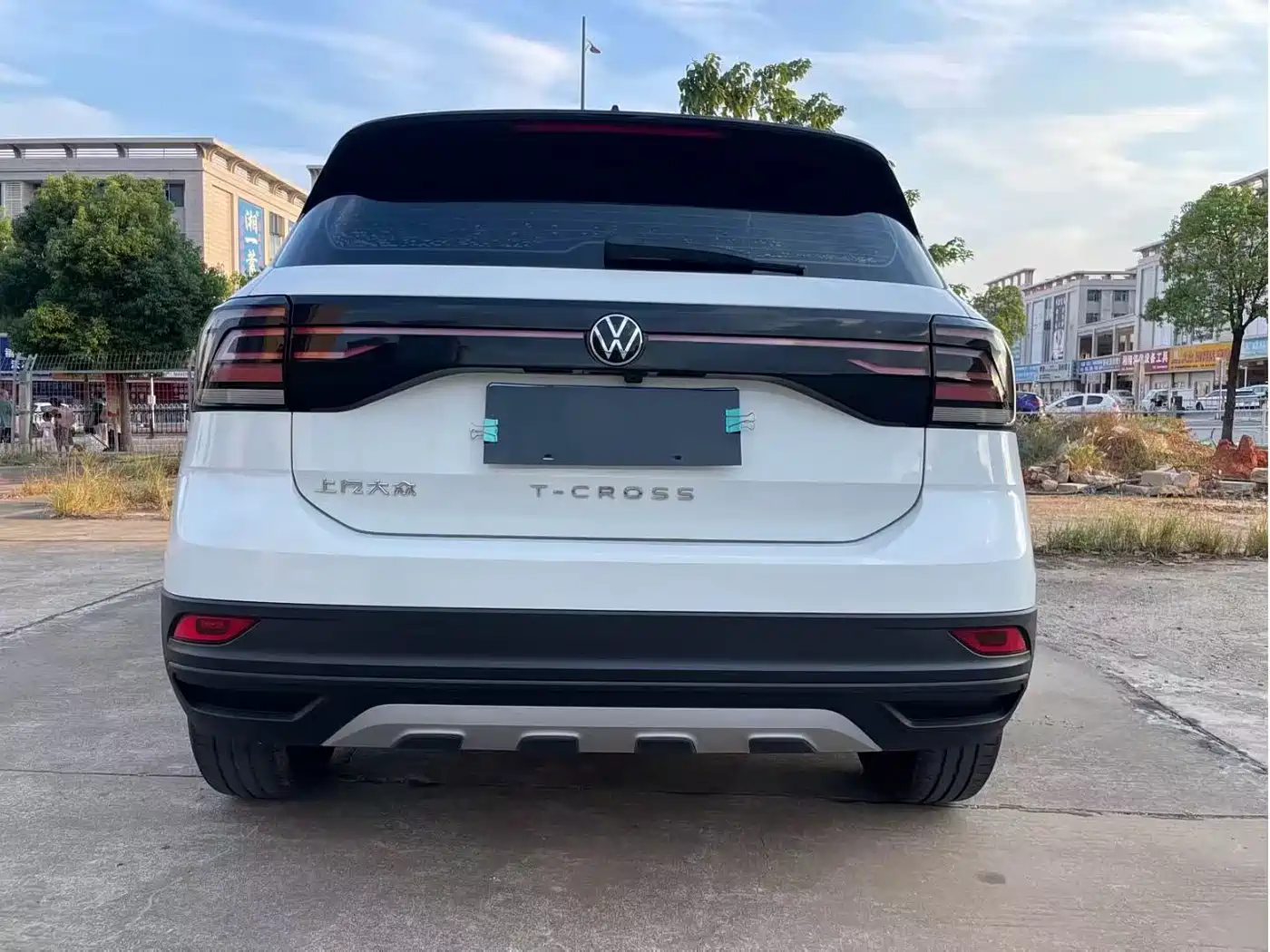 Volkswagen T-Cross 2023 Facelift 1.5L Automatic Trend Edition фото 3