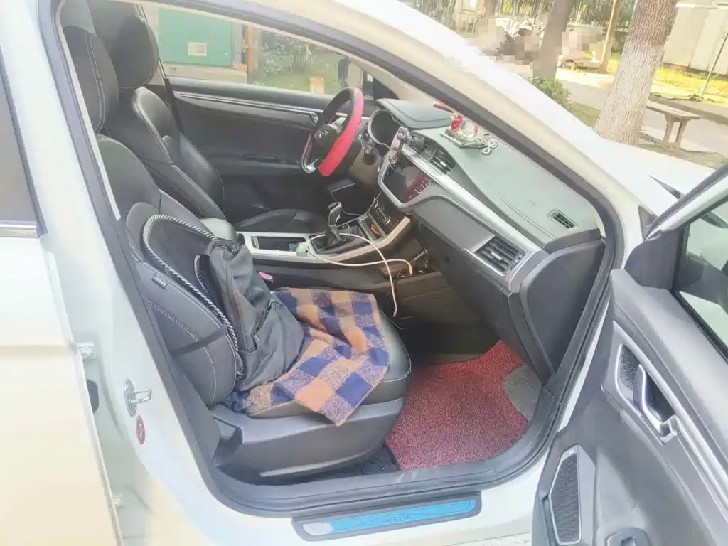 Geely Emgrand GL 2019 2019 1.4T Manual Elite Zhixiang Edition