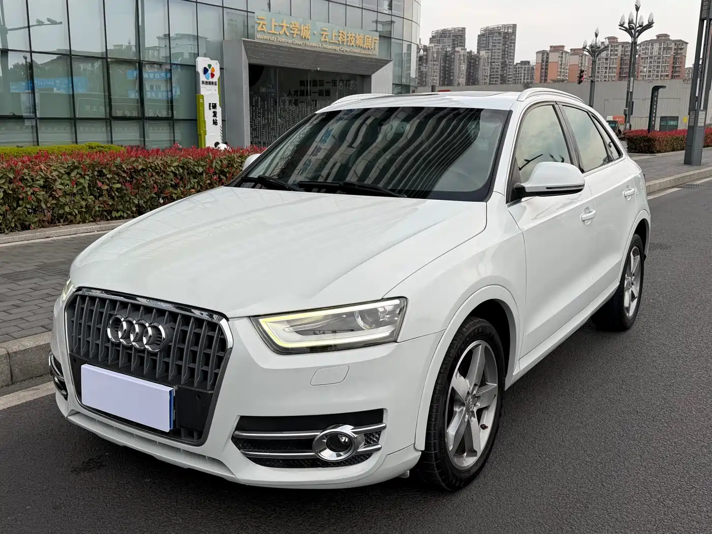 Audi Q3 2015 35 TFSI Progressive фото 11