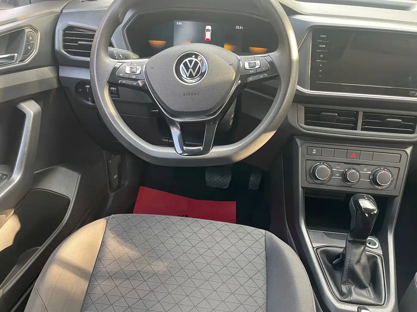 Volkswagen T-Cross 2023 Facelift 1.5L Automatic Trend Edition фото 13