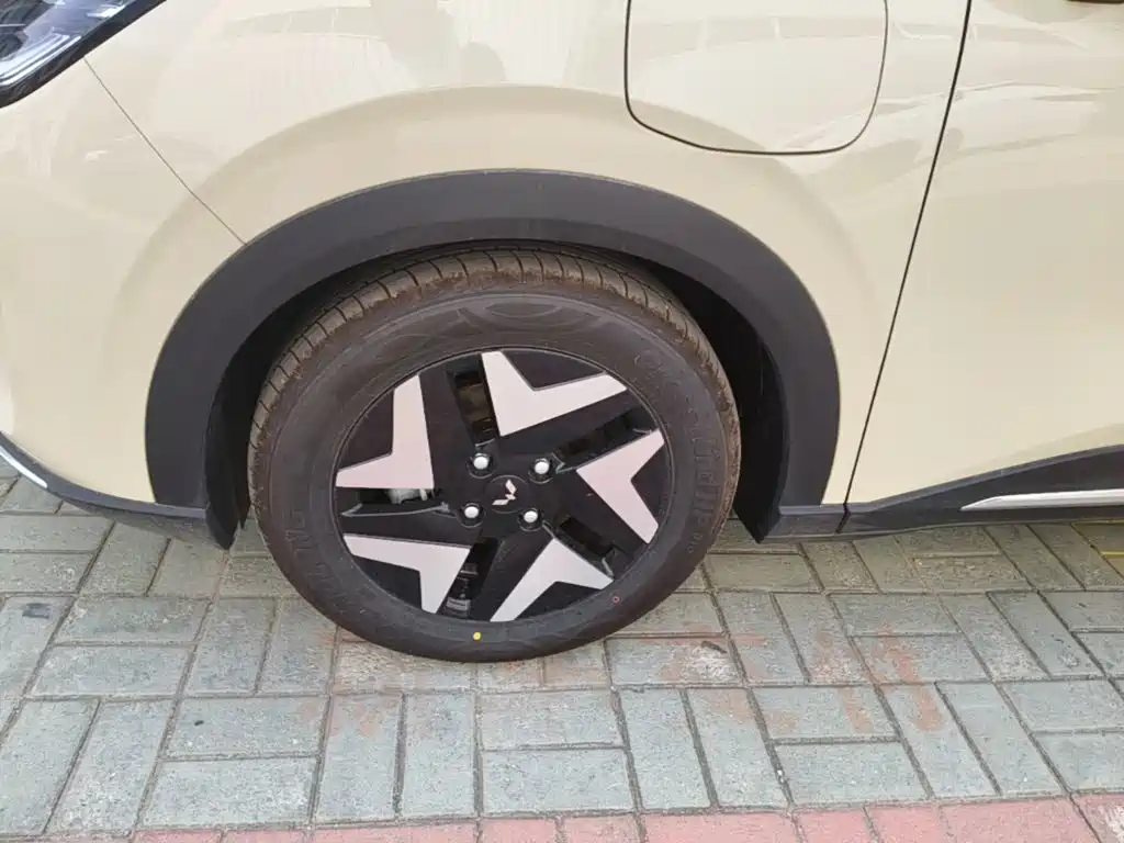 Wuling Motors Wuling Bingo S 2026 2025 Model Base Version
