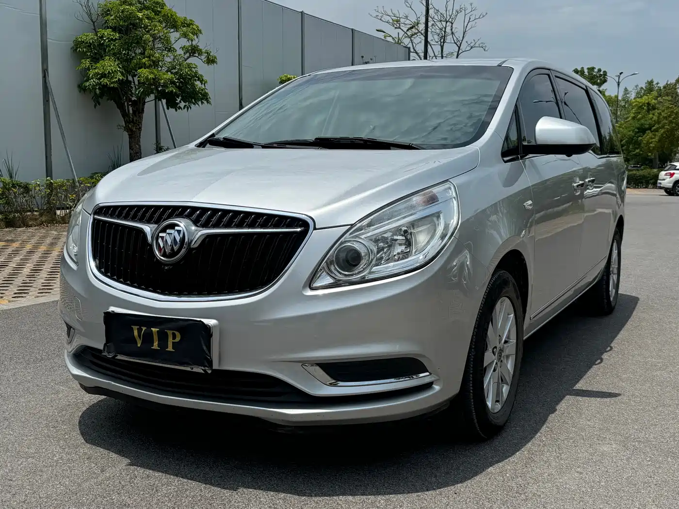 Buick GL8 2017 25S Premium Model China V фото 3
