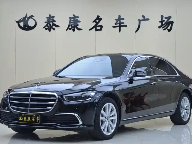 Mercedes-Benz S-Class 2025