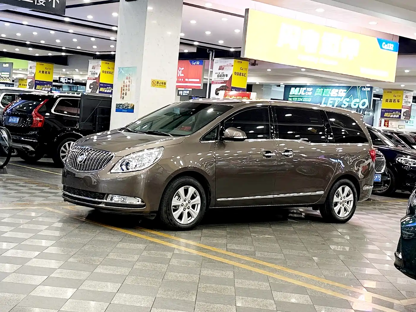 Buick GL8 2014 3.0L XT Luxury Business Flagship