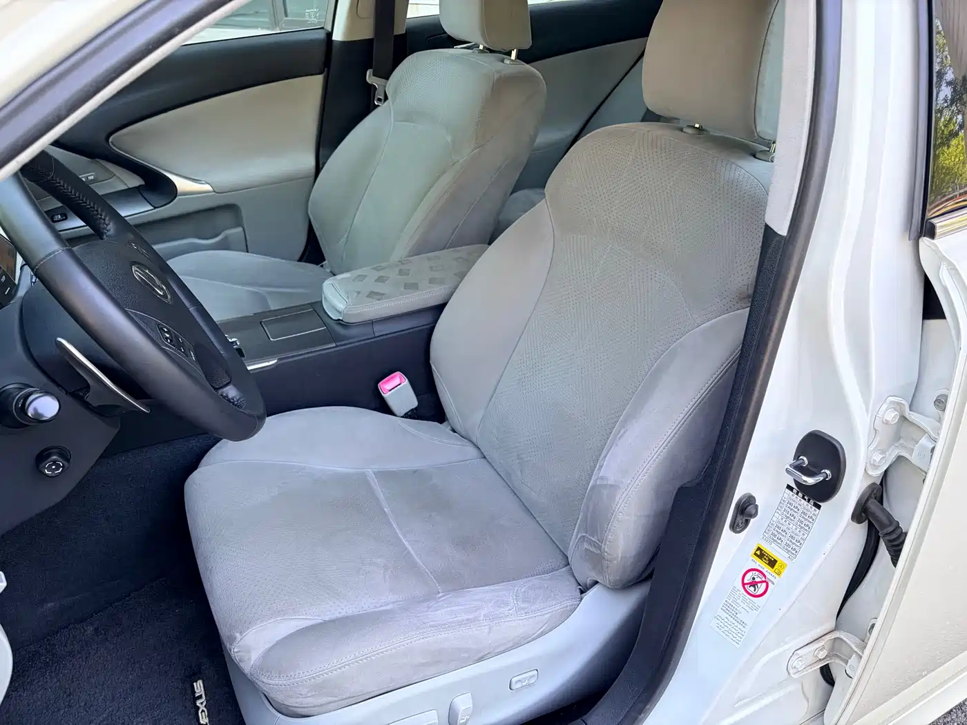 Lexus IS 2008 300 Luxury фото 8
