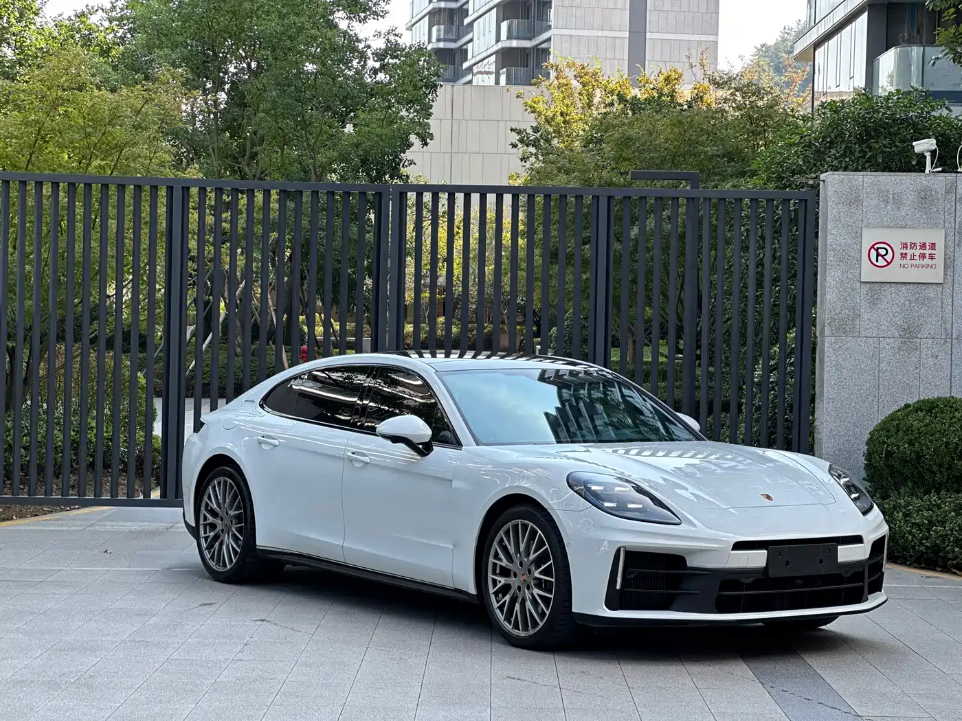 2026 Porsche Panamera