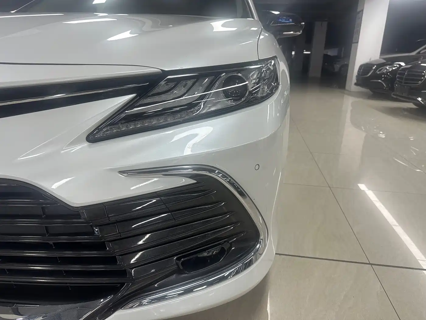 Toyota Camry 2023 2.0G Luxury Edition фото 10