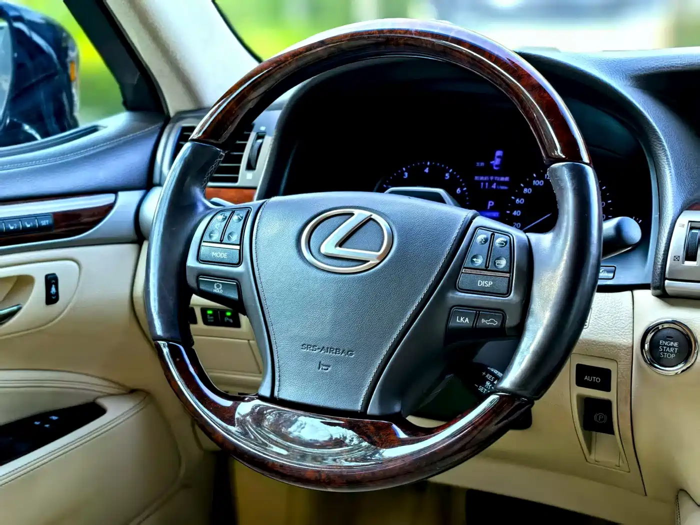Lexus LS 2013 460L 4WD Premium Edition фото 11