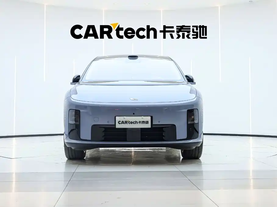 Li Auto Li i8 2025 2025 Standard Edition